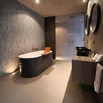 Caselva Mountain By Chalet *